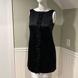 Lilly Pulitzer Black Satin Cotton/Polyester Sleeveless Shift Dress Ruffle Center
